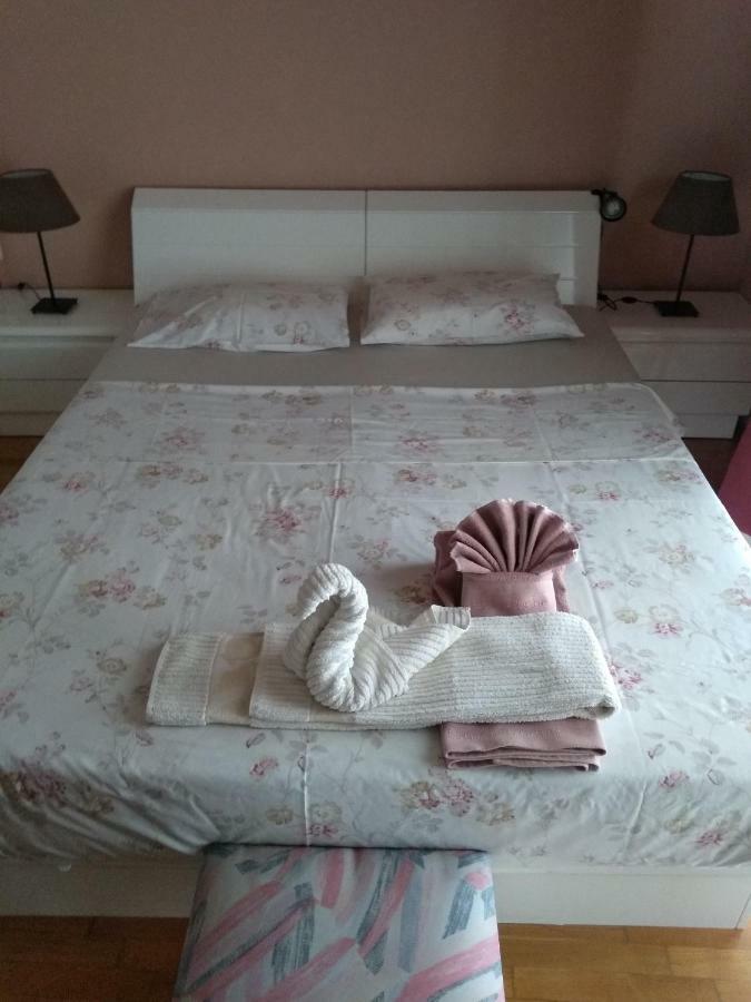 Apartament Efi'S House Wolos Zewnętrze zdjęcie