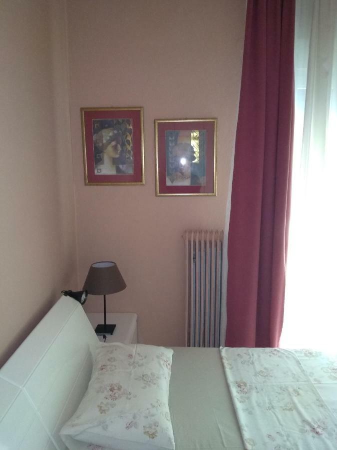 Apartament Efi'S House Wolos Zewnętrze zdjęcie