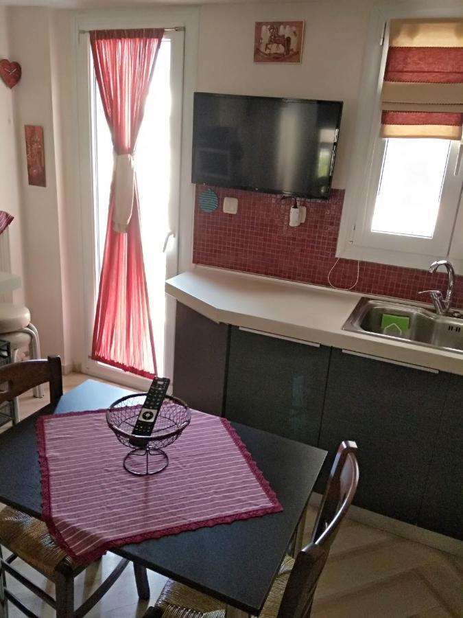 Apartament Efi'S House Wolos Zewnętrze zdjęcie