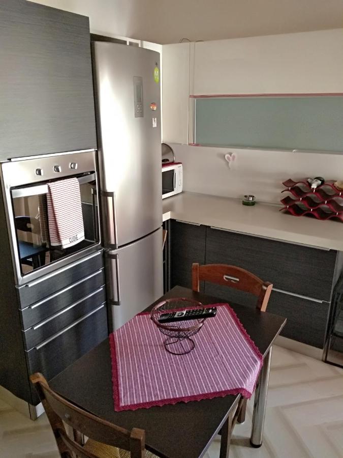 Apartament Efi'S House Wolos Zewnętrze zdjęcie