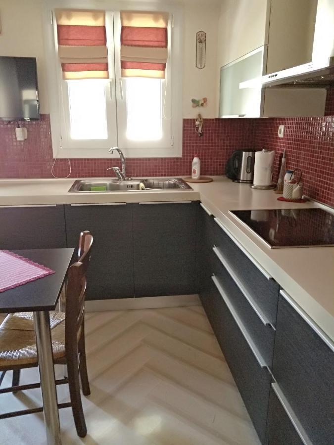 Apartament Efi'S House Wolos Zewnętrze zdjęcie